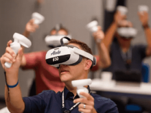 VRpilot 与阿拉斯加航空公司合作，提供 VR 飞行培训解决方案
