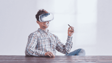 美国银行与Strivr合作，将针对5万名员工启用VR培训系统